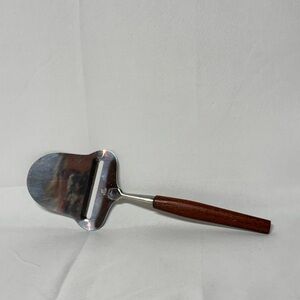 Karlsson & Nilsson (KN) Cheese Slicer Planer Server Stainless Sweden Vintage